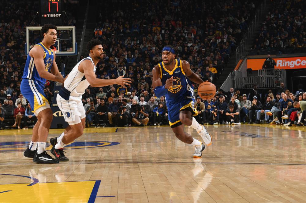 背景的中场 背景的中场