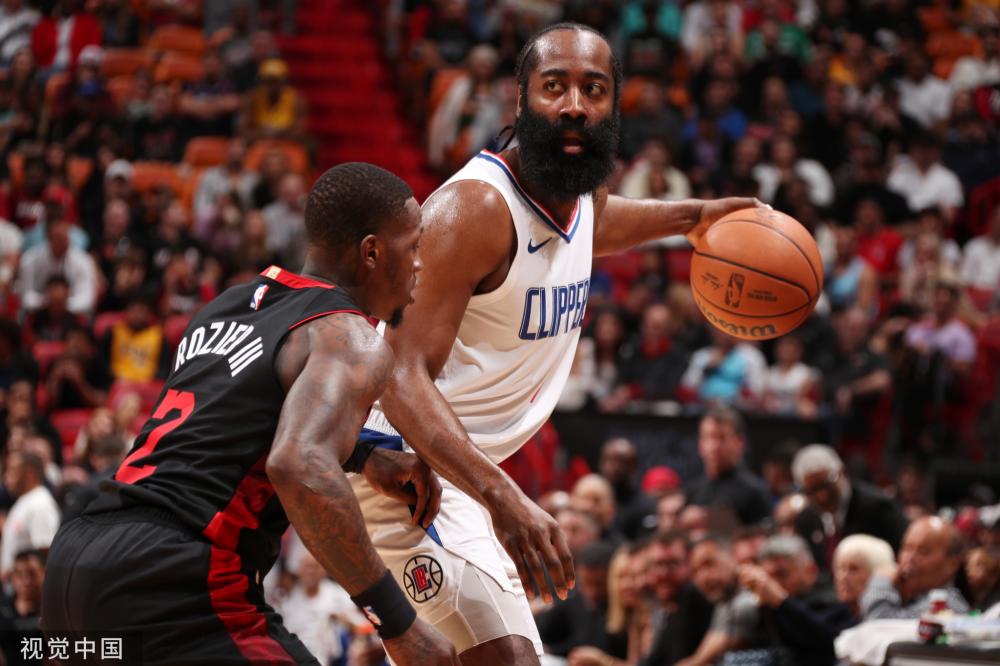 的表现都无 的表现都无