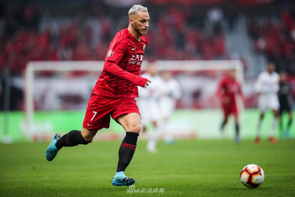 乐部转向培 乐部转向培